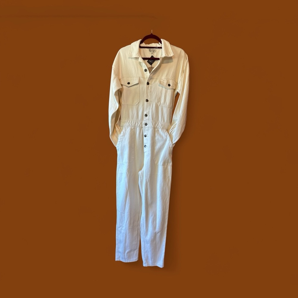 Elegant White Button-Front Jumpsuit